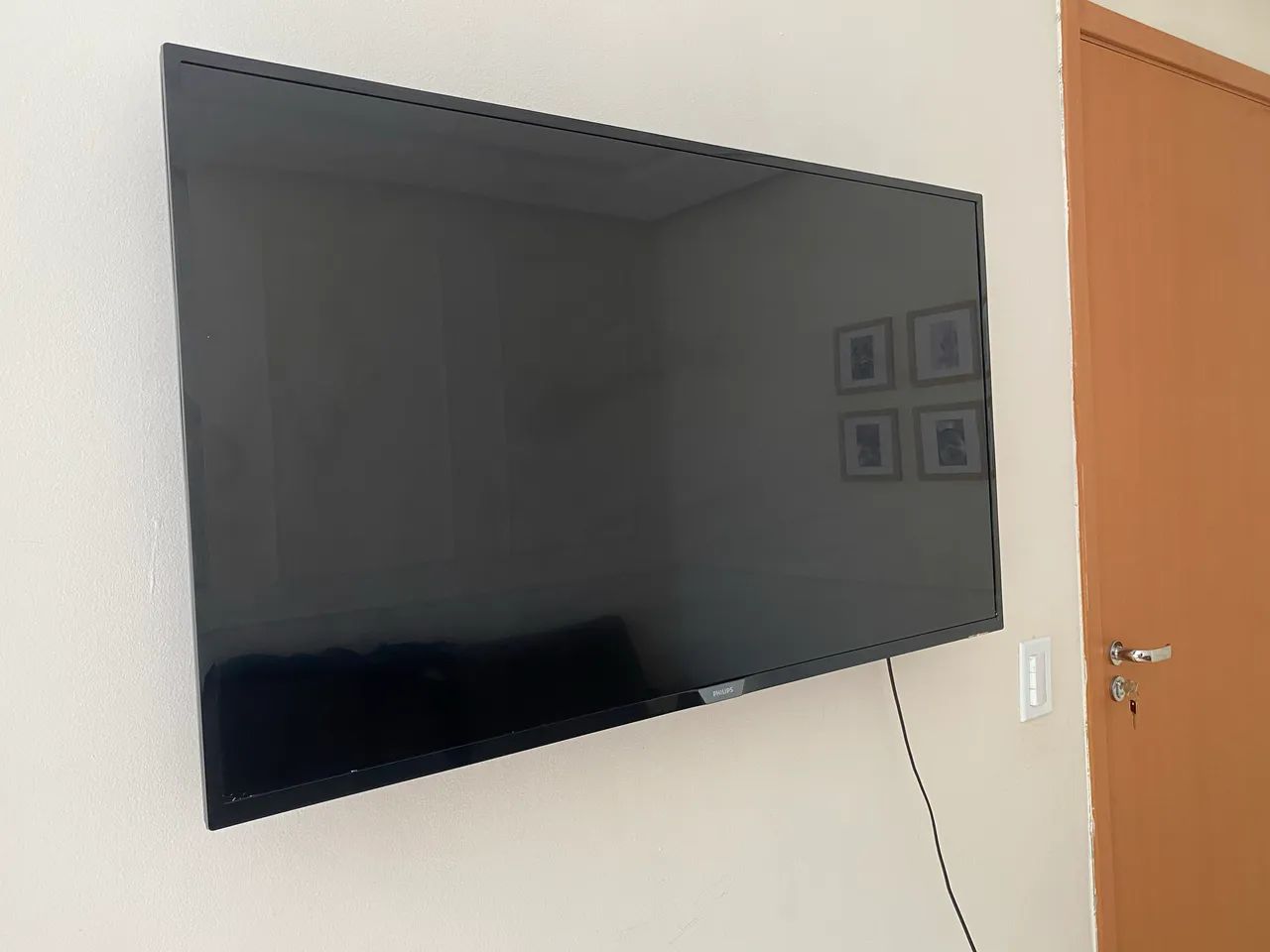 Philips Smart TV LED 43 Full HD 