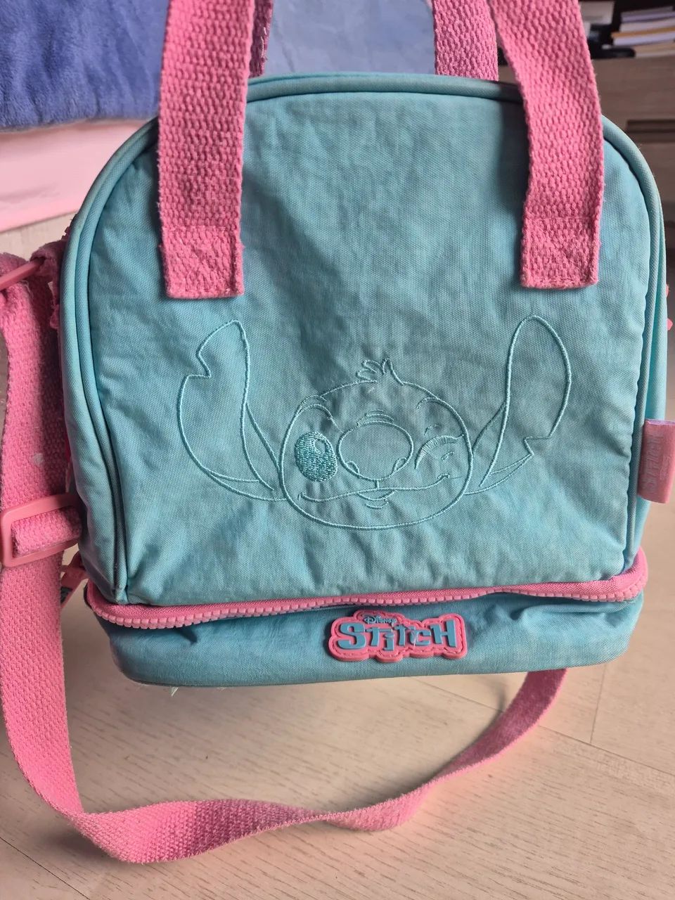 lancheira stitch azul e rosa - Foto 5