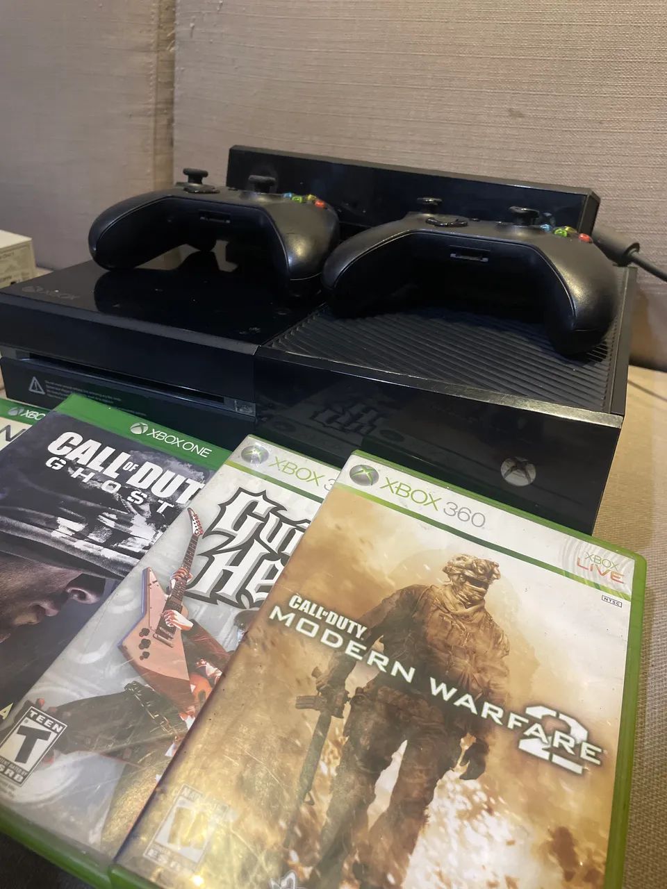 XBOX ONE FAT Com 2 Controles 4 jogos + Kinect - Foto 5