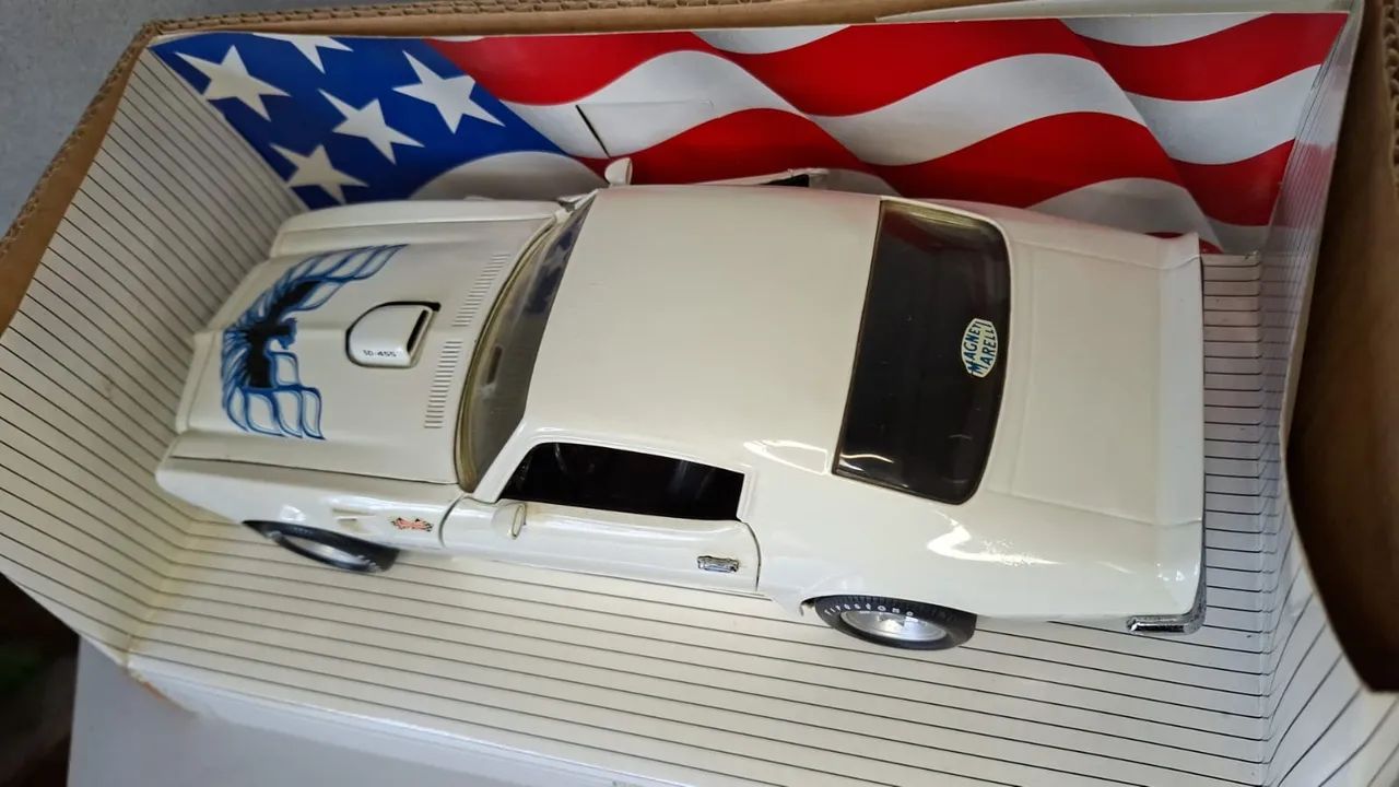 Mini promoção 1:18 raridade  - Foto 2