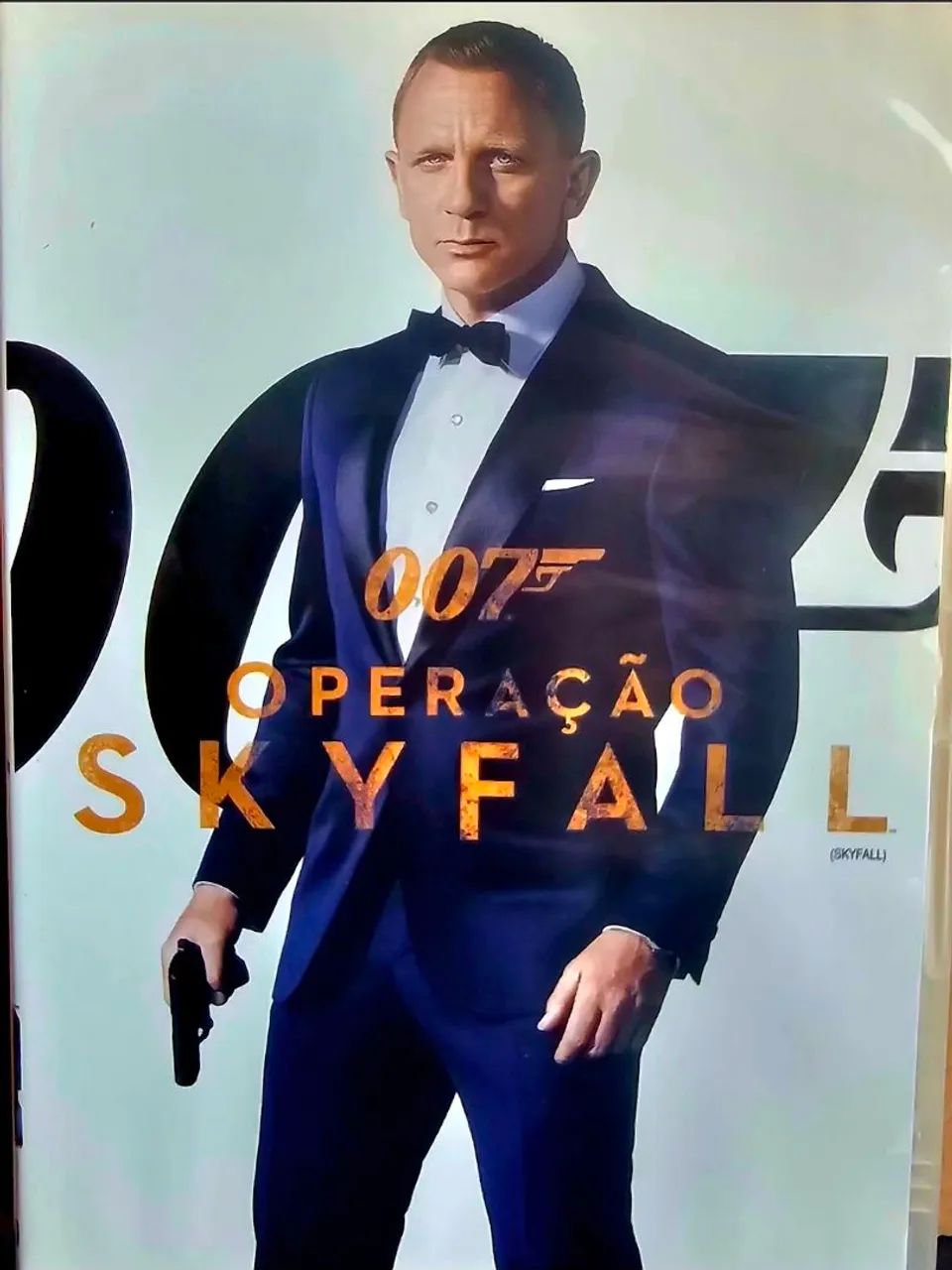 Filme DVD 007 Operação Skyfall com Daniel Craig e Javier Bardem. Canção por Adele- Novo.  