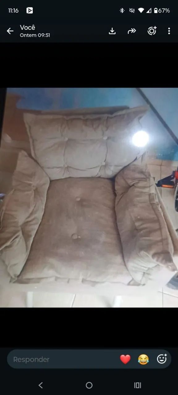Duas poltronas pra vende