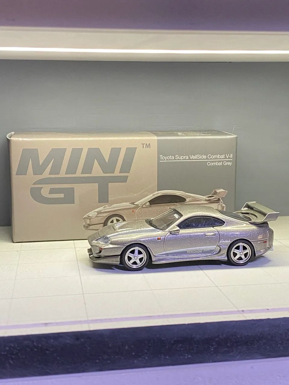 Mini GT Supra VeilSide - Foto 2