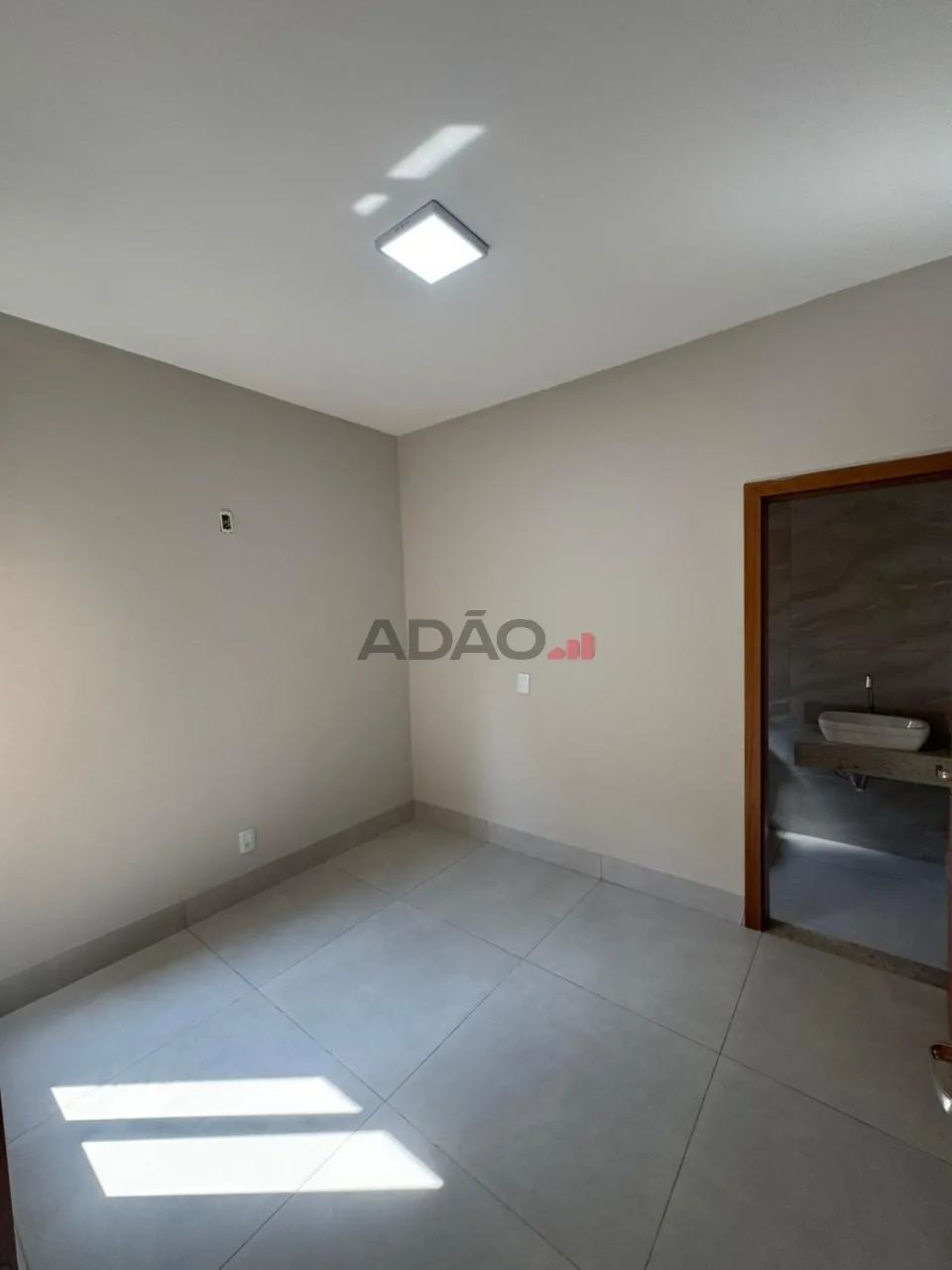 Casa Terrea com Piscina Senador Canedo - Foto 5