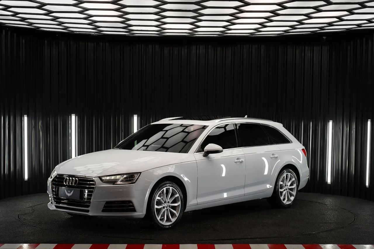 Audi A4 2.0 Avant Ambie. 2.0 16V TFSI S Tron. 2017