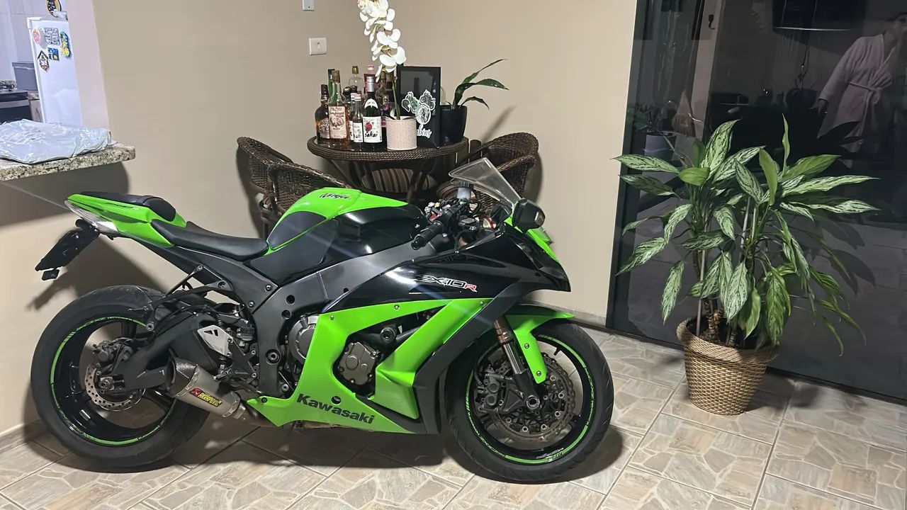 Kawasaki Zx-10/ Zx-10r 1000cc 2012 - 1474698862 | OLX