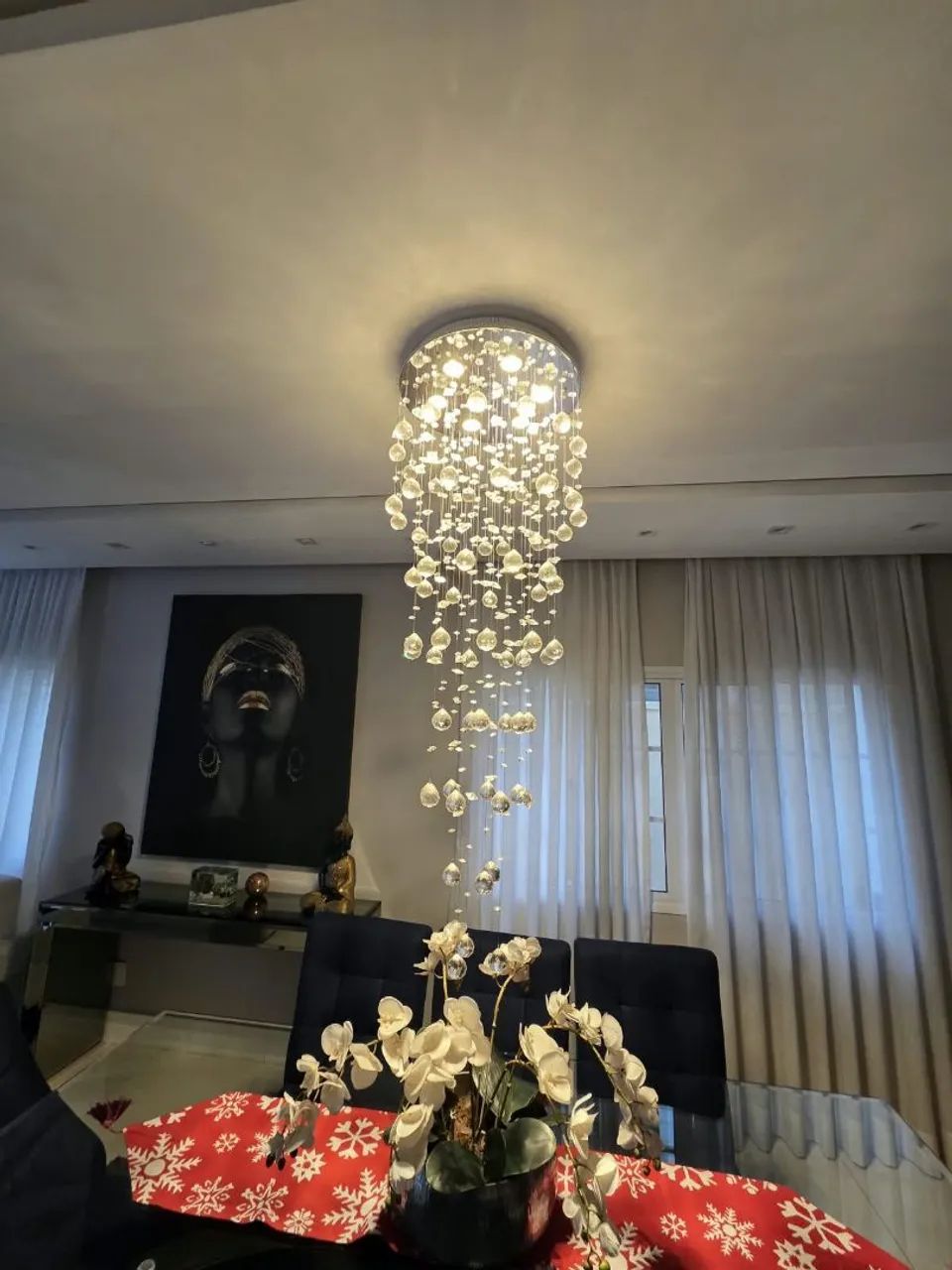 Lustre em cascata.Conservado. - Foto 3