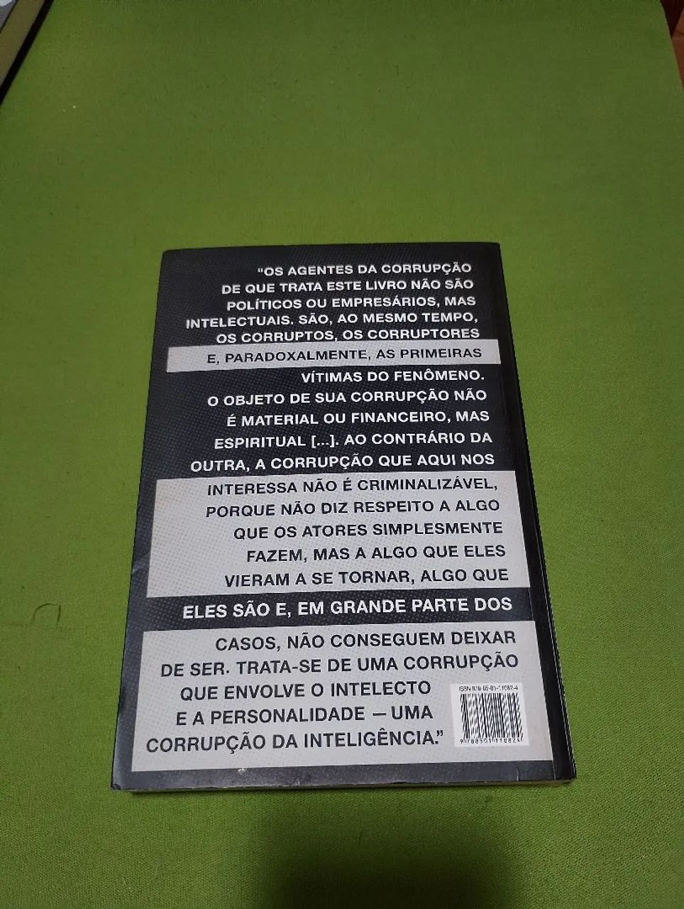 Livro A corrupção da inteligência  - Foto 3