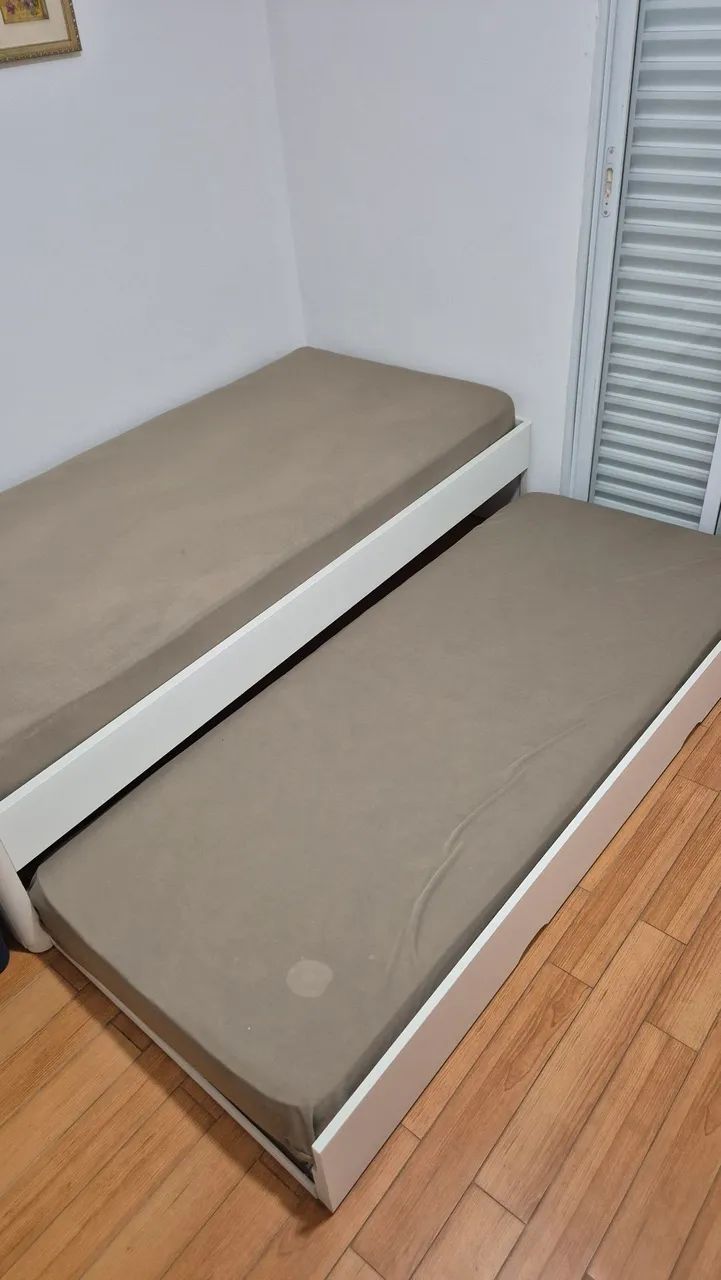 Vendo Cama de Solteiro com Colchão e Bi-Cama  - Foto 2