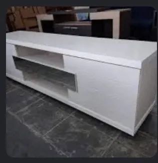 Rack de sala com rodinhas 