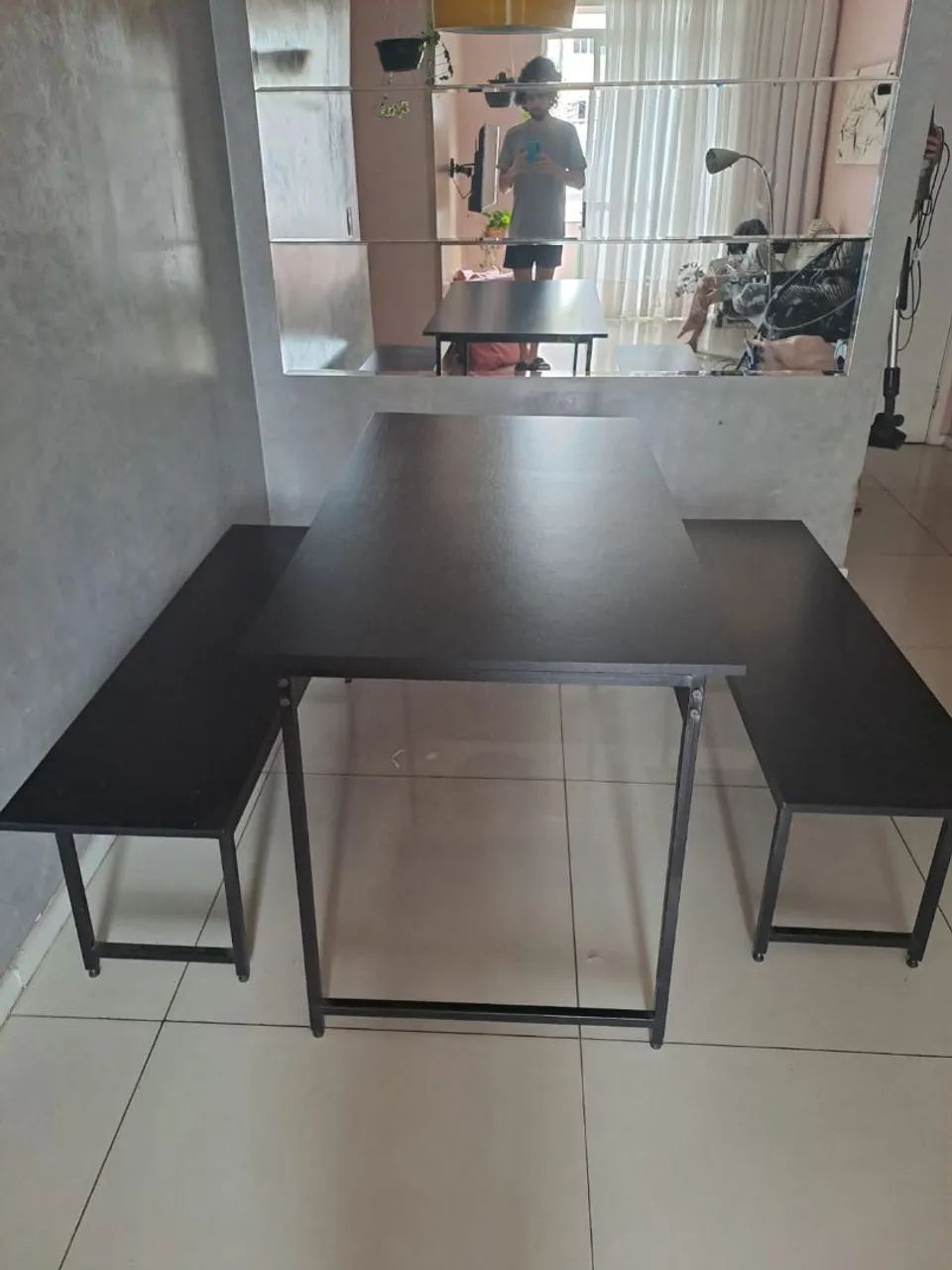 Mesa de jantar em MDF com bancos  - Foto 2