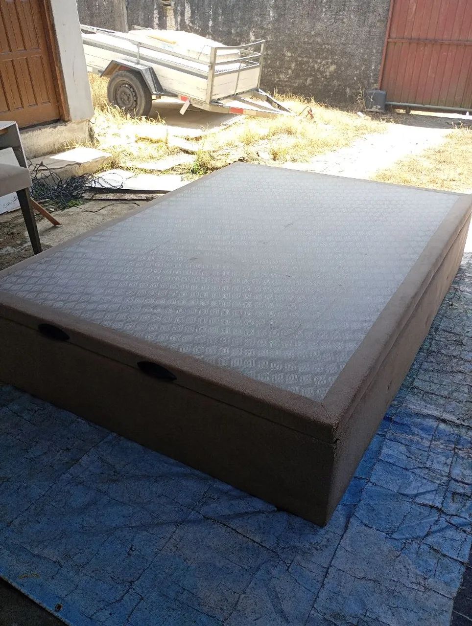 Cama box casal baú 
