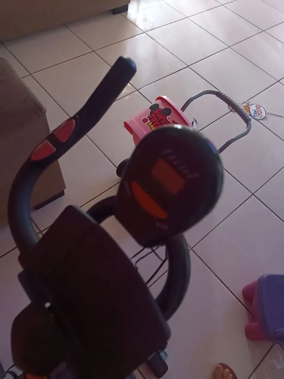 Bicicleta ERGOMÉTRICA.