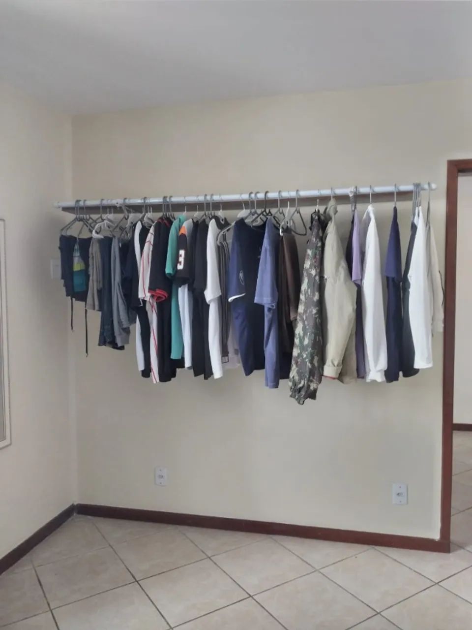 Cabideiro - Foto 2