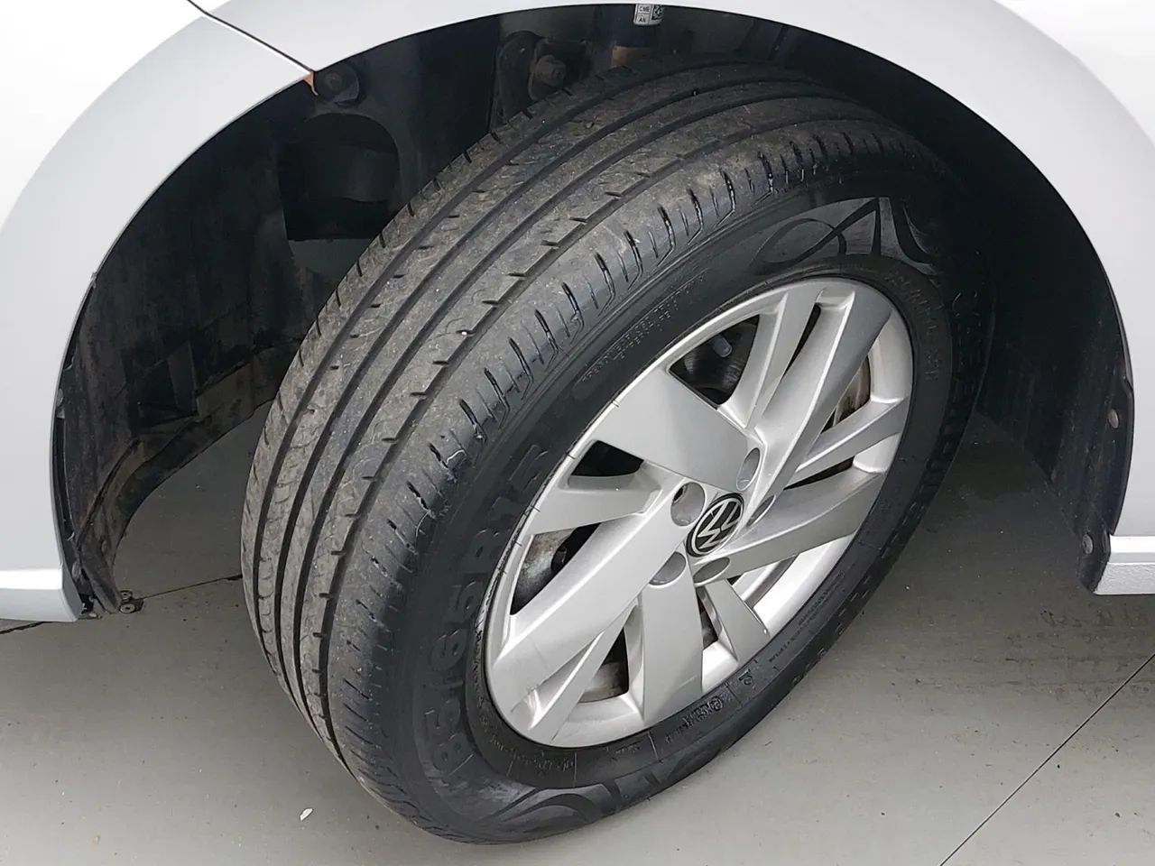 Volkswagen Polo 1.0 MPI Flex 12V 5p, foto 11 de 18