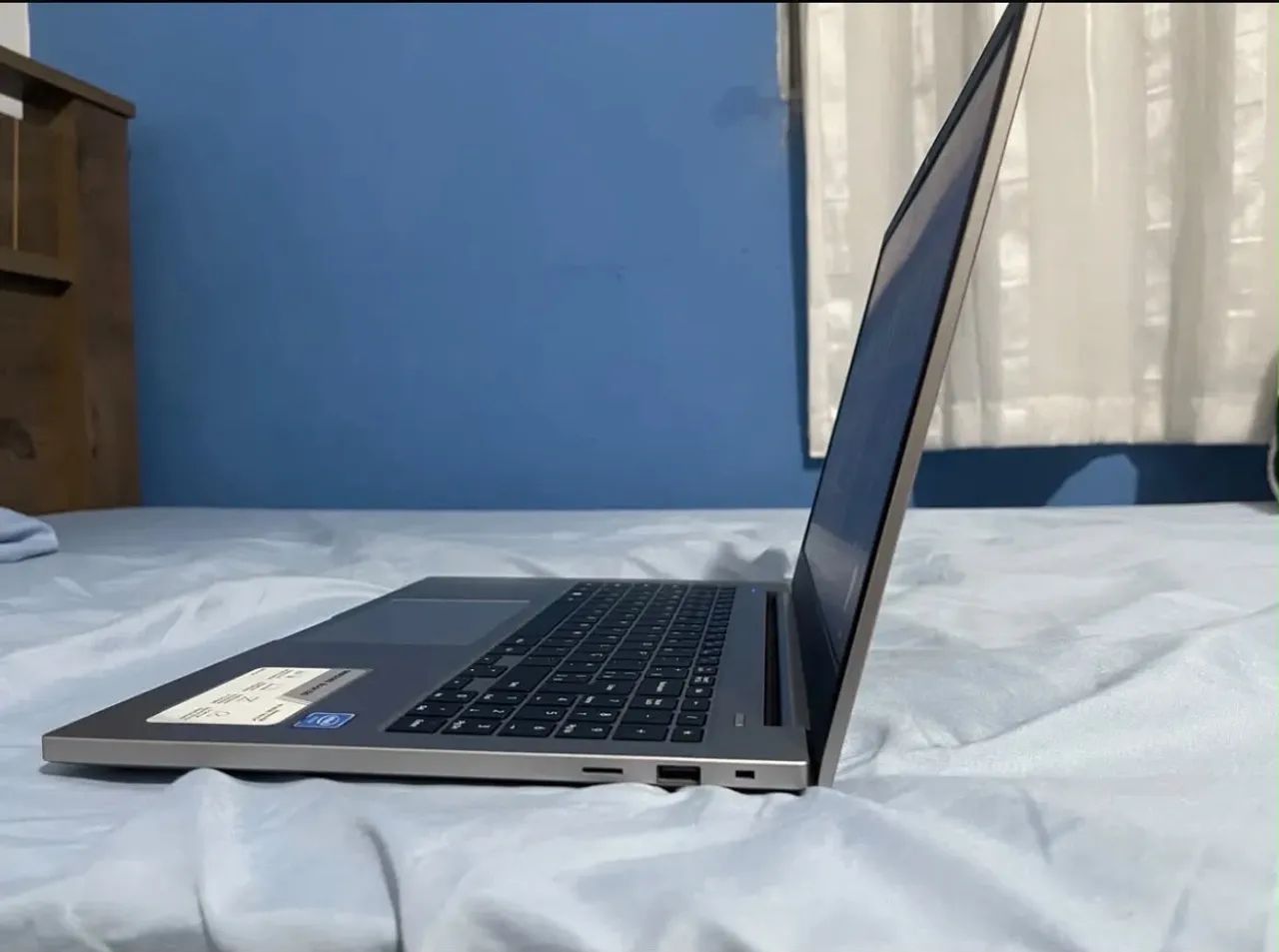 Samsung Book E20