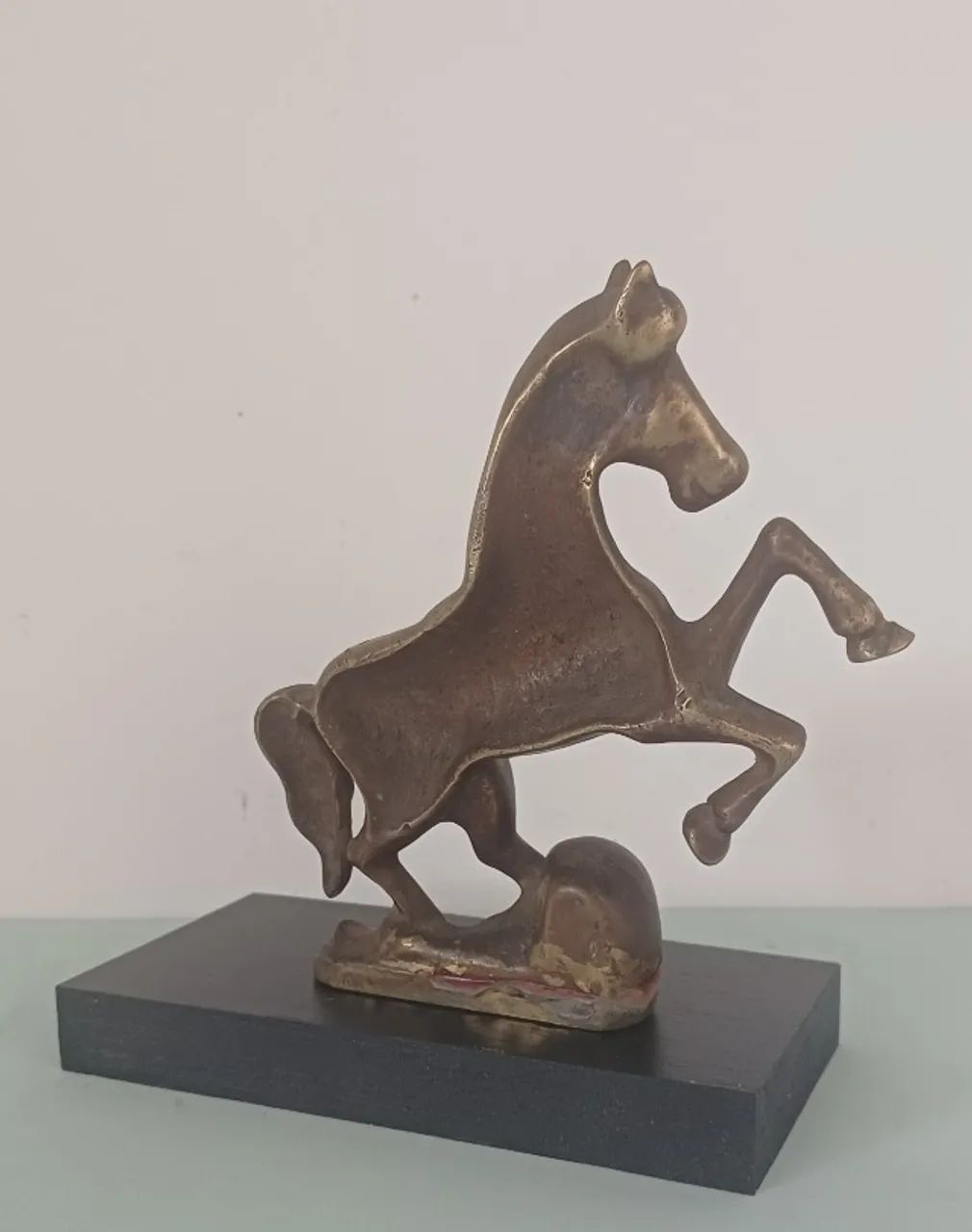 Escultura em bronze - 16 cm x 14 cm - Foto 4