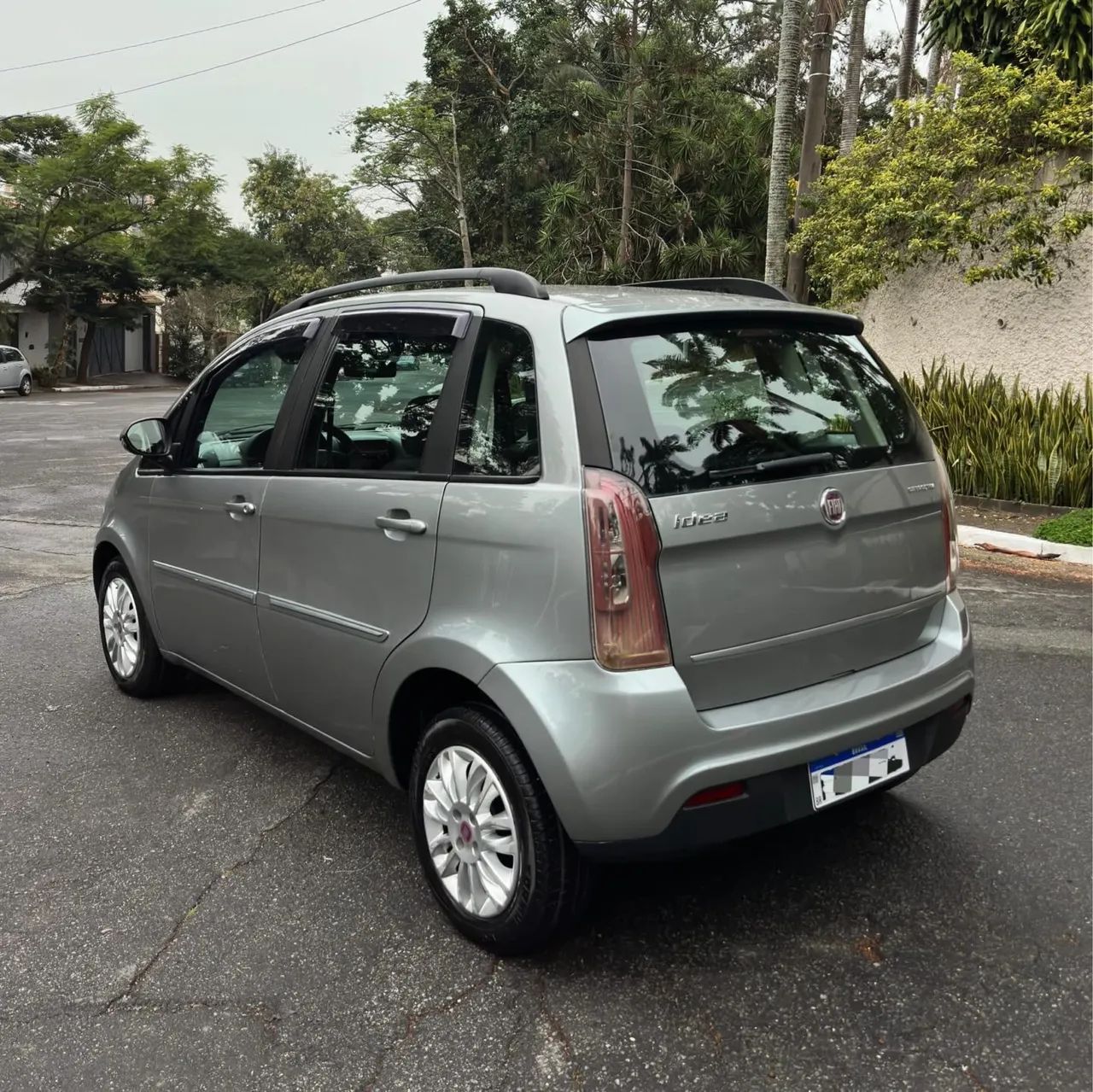 Fiat Idea Attractive 1.4 Fire Flex 8V 5P 2013 - Foto 3
