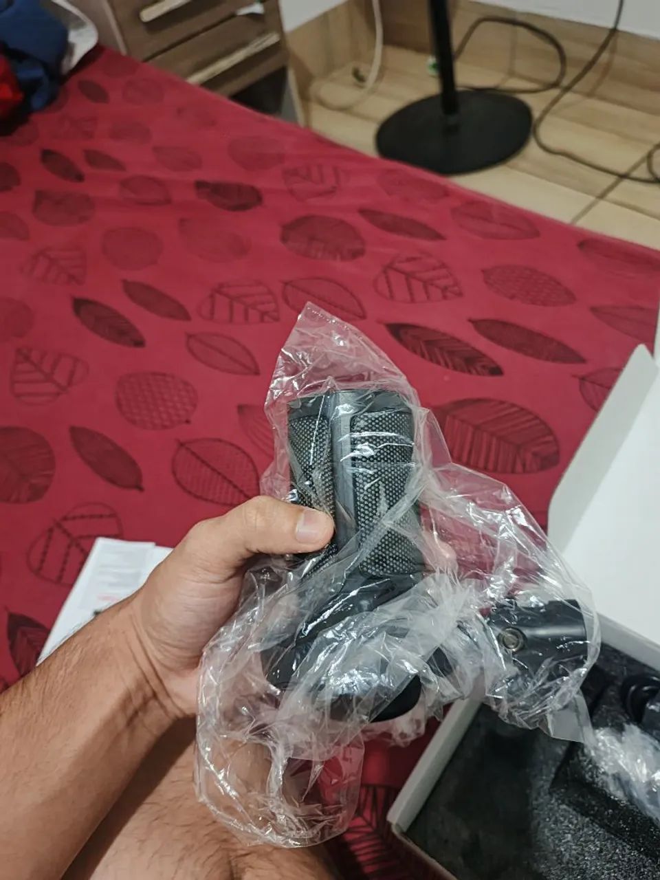 Microfone de mesa (Nunca usado)  - Foto 3
