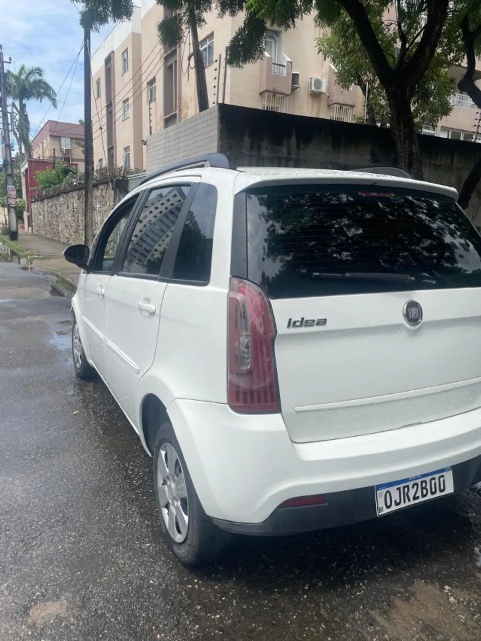 Fiat Idea Attractive 1.4 Fire Flex 8V 5P 2013 - Foto 3