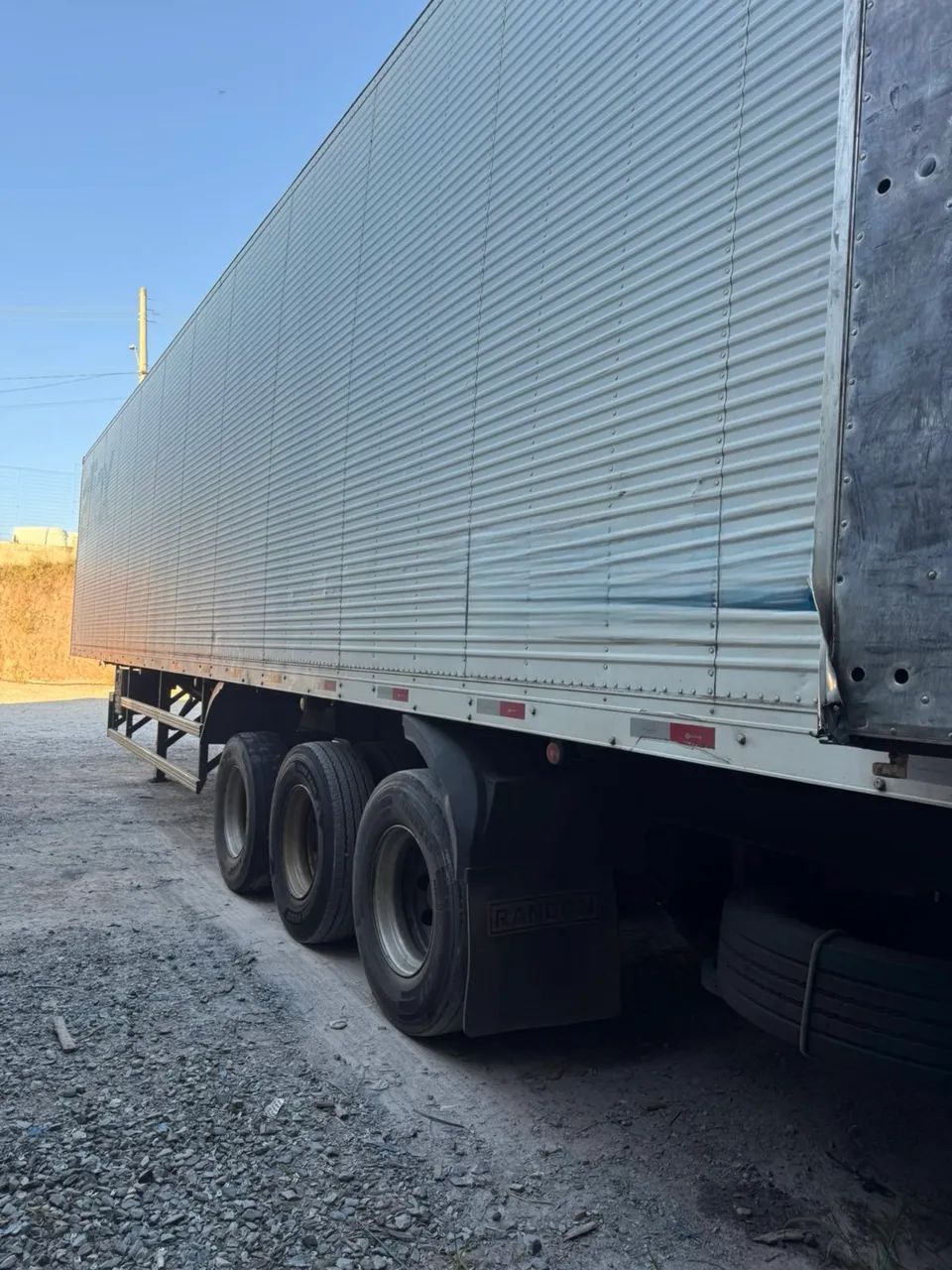 Carreta Randon 28 Pallets - Foto 2