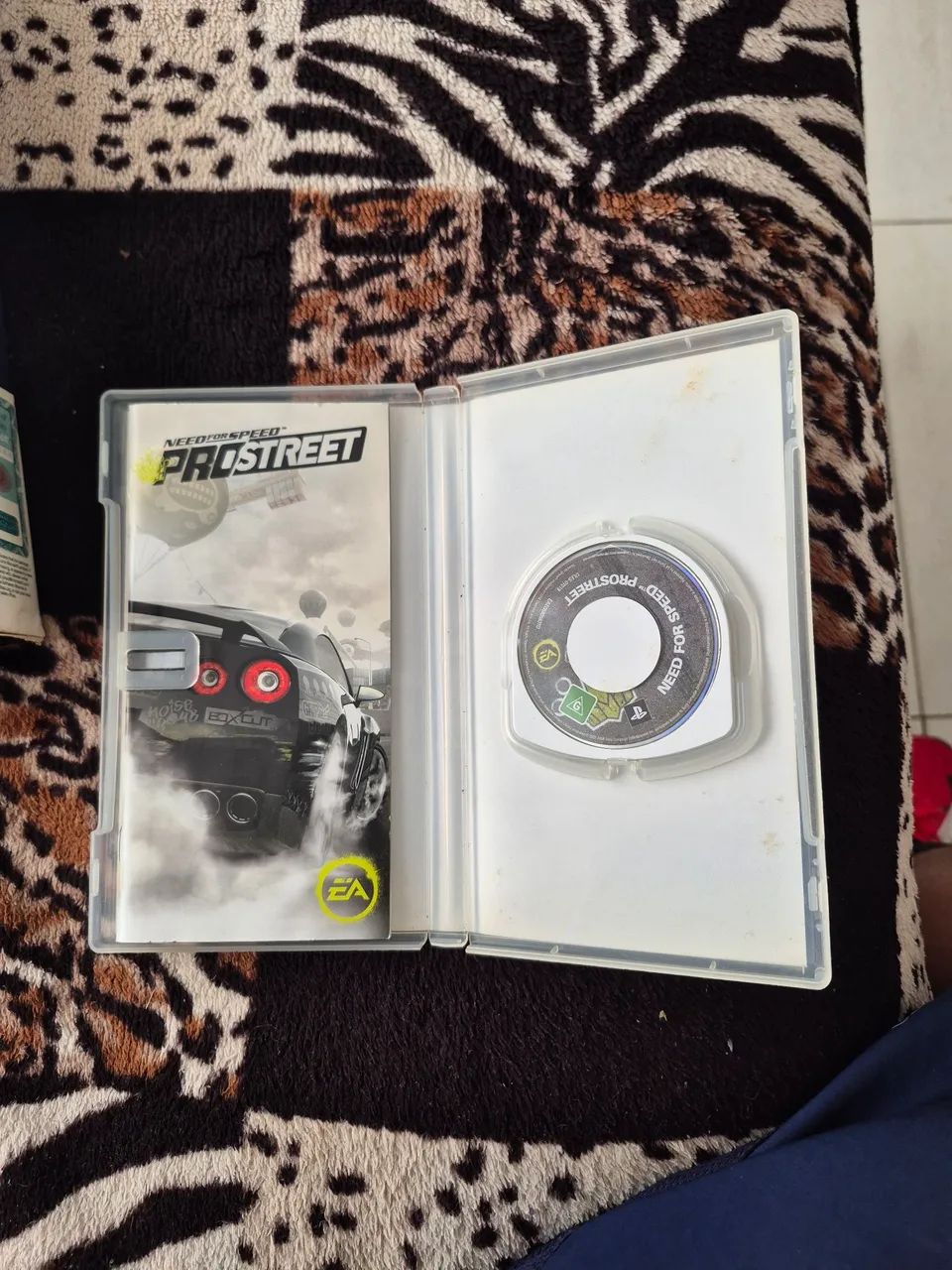 Need for Speed: ProStreet (Edição Essentials) - Jogos de Vídeo