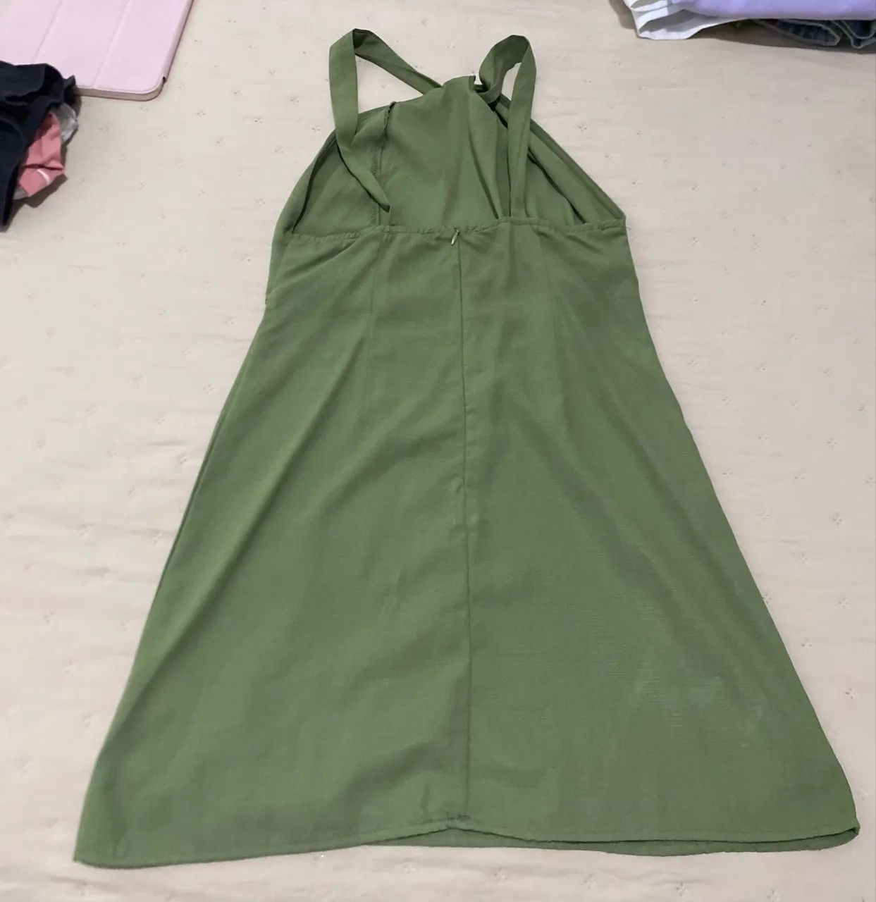 Vestido verde - Tamanho P - Foto 2