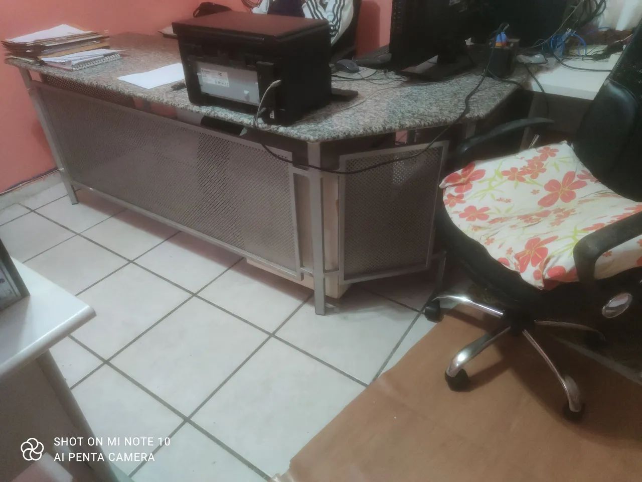 Mesas e estantes escritorio - Foto 4