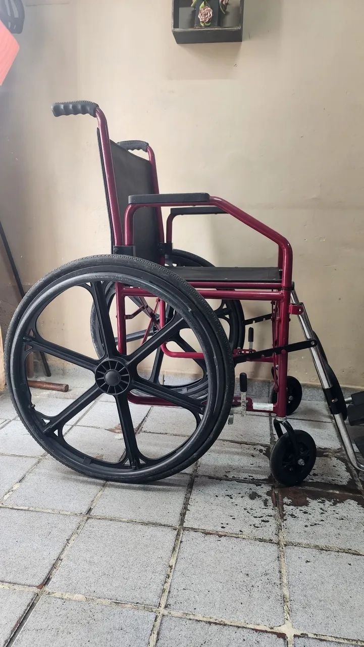 Cadeiras de rodas - Foto 5
