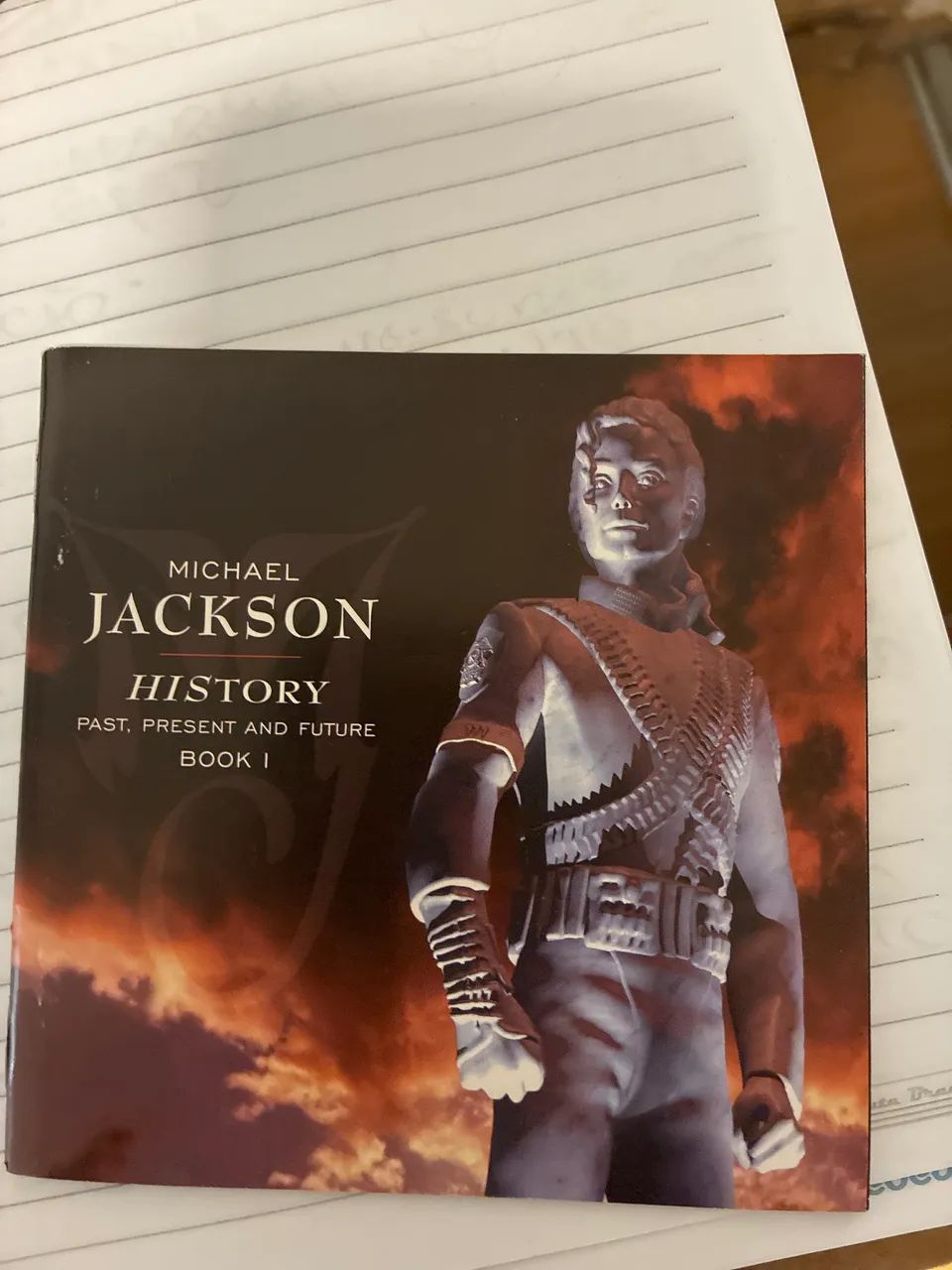 MD Michael Jackson History I e II  Book 1 ( 2 discos e Livreto original ) - Foto 2