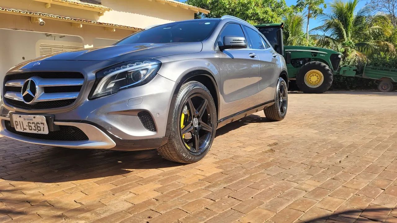 Mercedes-Benz Gla GLA 200 Advance 1.6/1.6 TB 16V Flex Aut. 2015