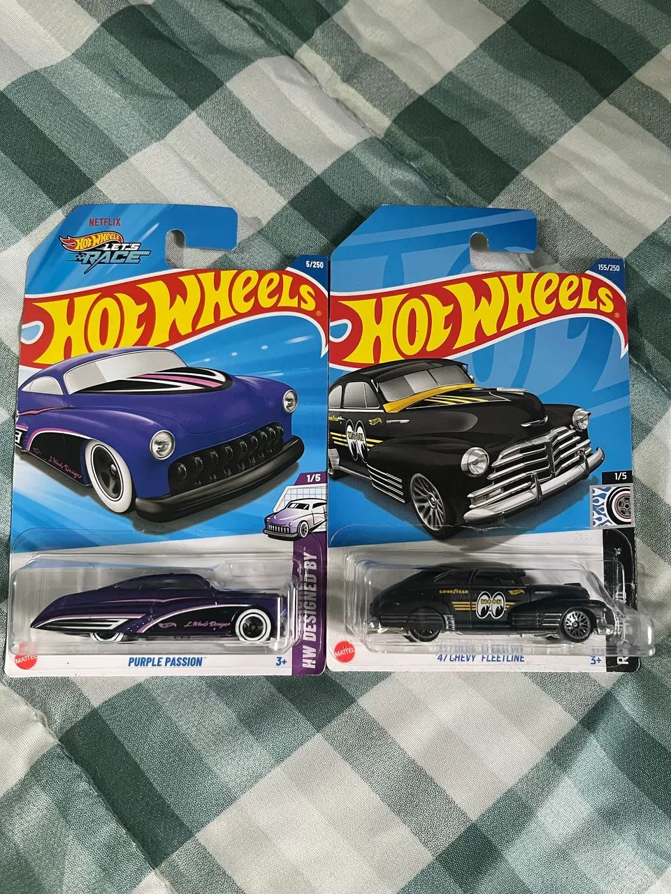 Hotwheels Dupla Mooneys e série. 