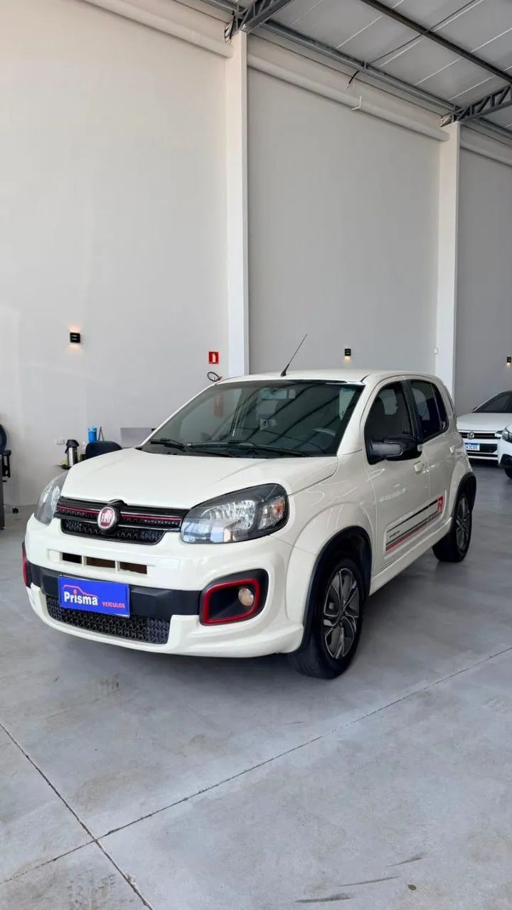 Fiat Uno Sporting 1.3 Flex 8V 5P 2017 - Foto 2