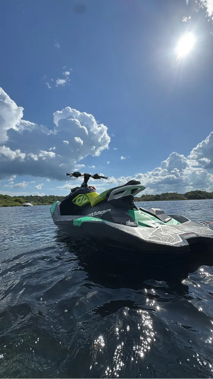 Jetski Seadoo Spark trixx 2021