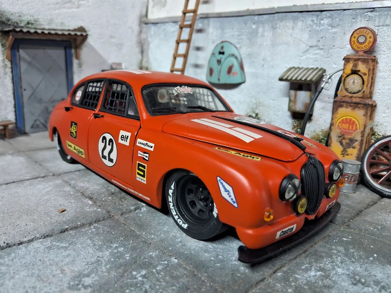 Jaguar 1/18 customizada peca única  - Foto 3