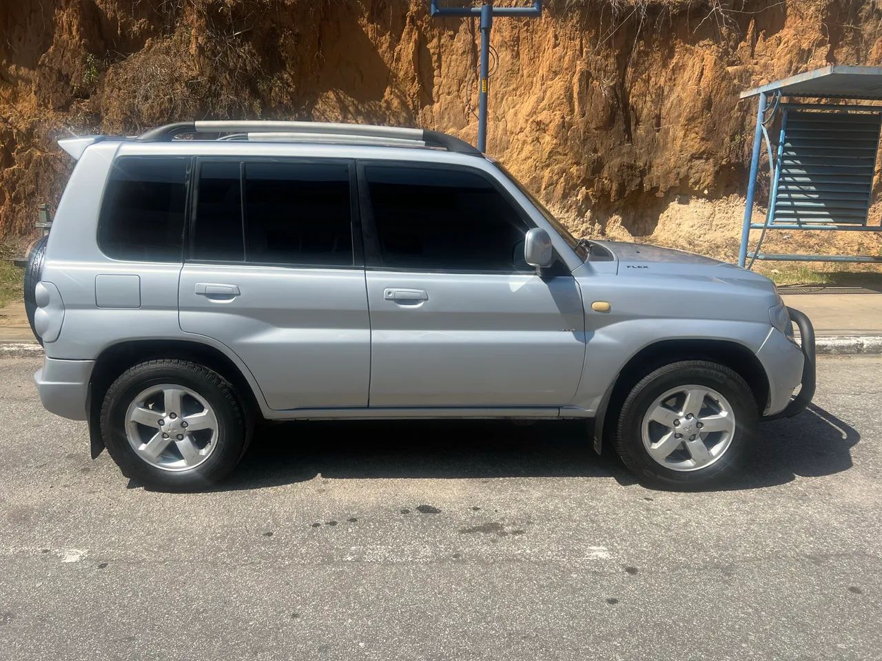 Mitsubishi Pajero Pajero TR4 2.0/ 2.0 Flex 16V 4x4 Mec. 2009