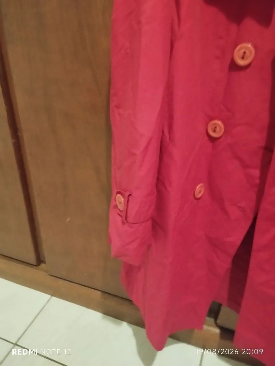 Sobretudo Vermelho Tamanho M  - Foto 2