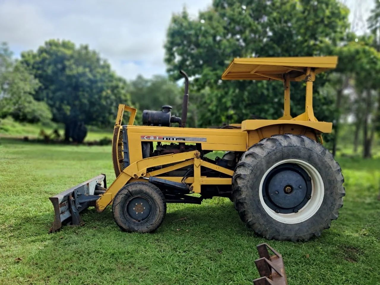 Trator cbt