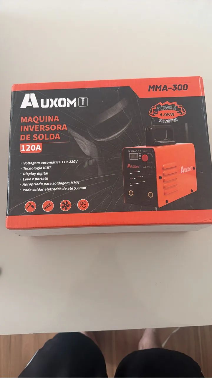 Vendo máquina de solda nova. Na caixa. 