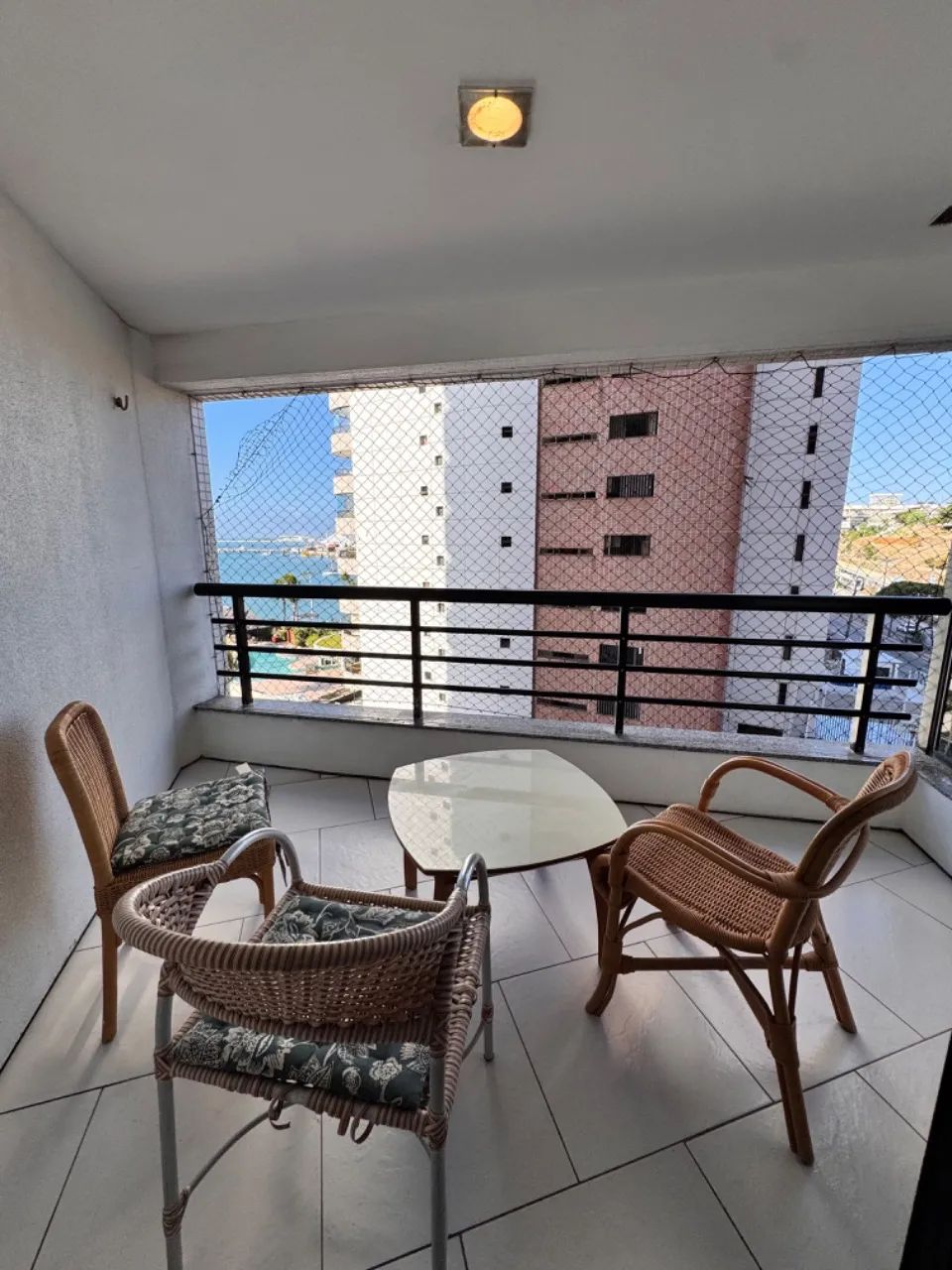 Flat de 1 quarto a venda na Beira Mar