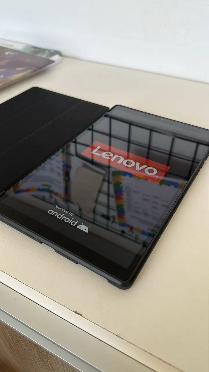 Tablet Lenovo M10 estado novo