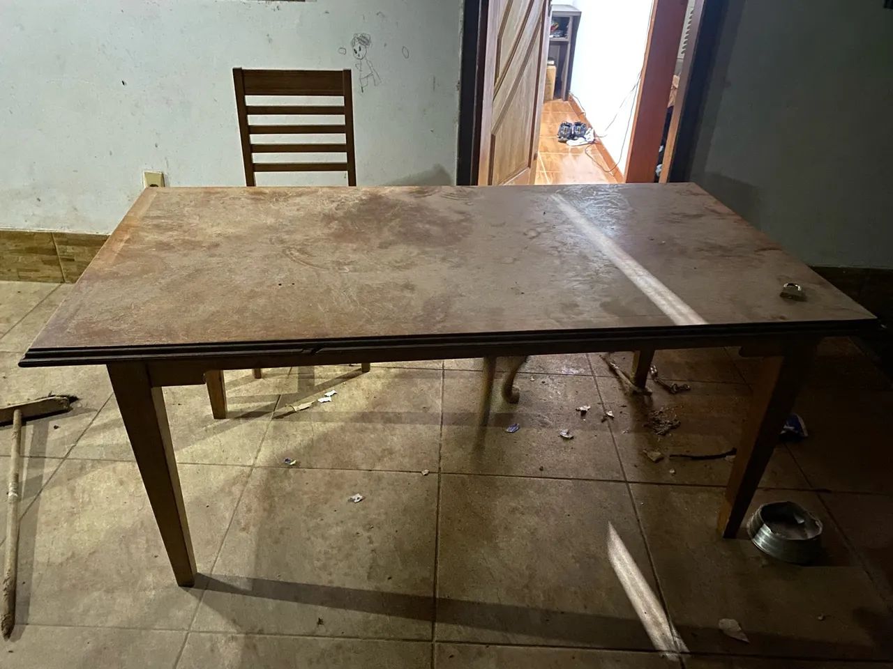 Mesa madeira maciça 