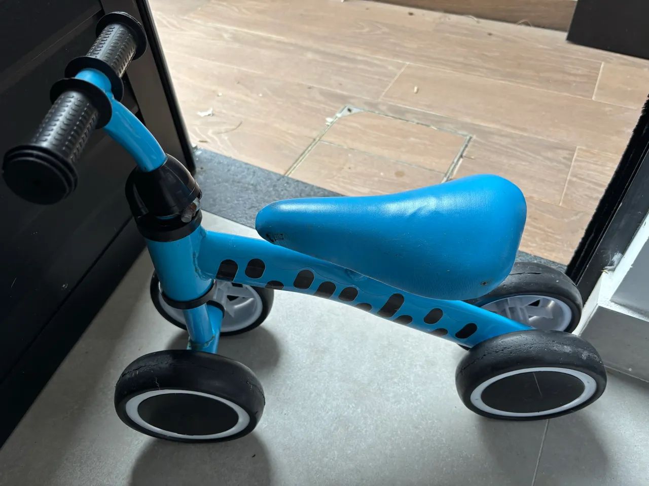 Bicicleta equilíbrio bebe - Foto 2