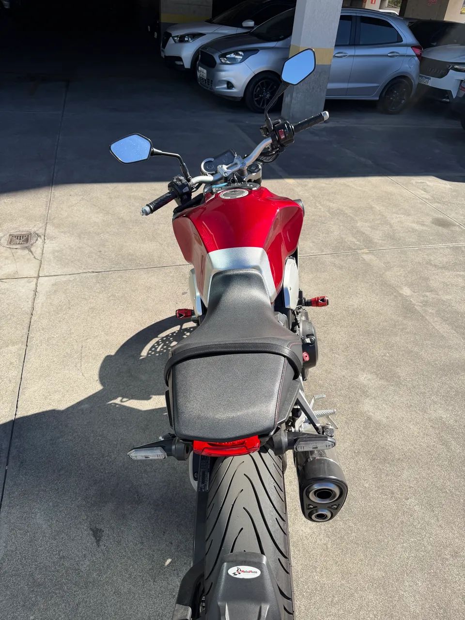 CB1000 R - Foto 3