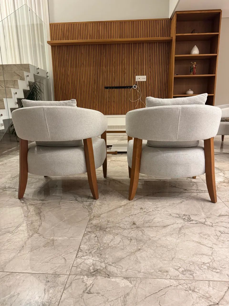 POLTRONA - TECIDO EM LINHO  - Foto 4