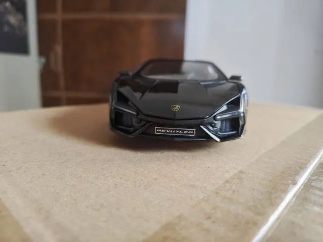 Lamborghini Revuelto 1/24 - Foto 2