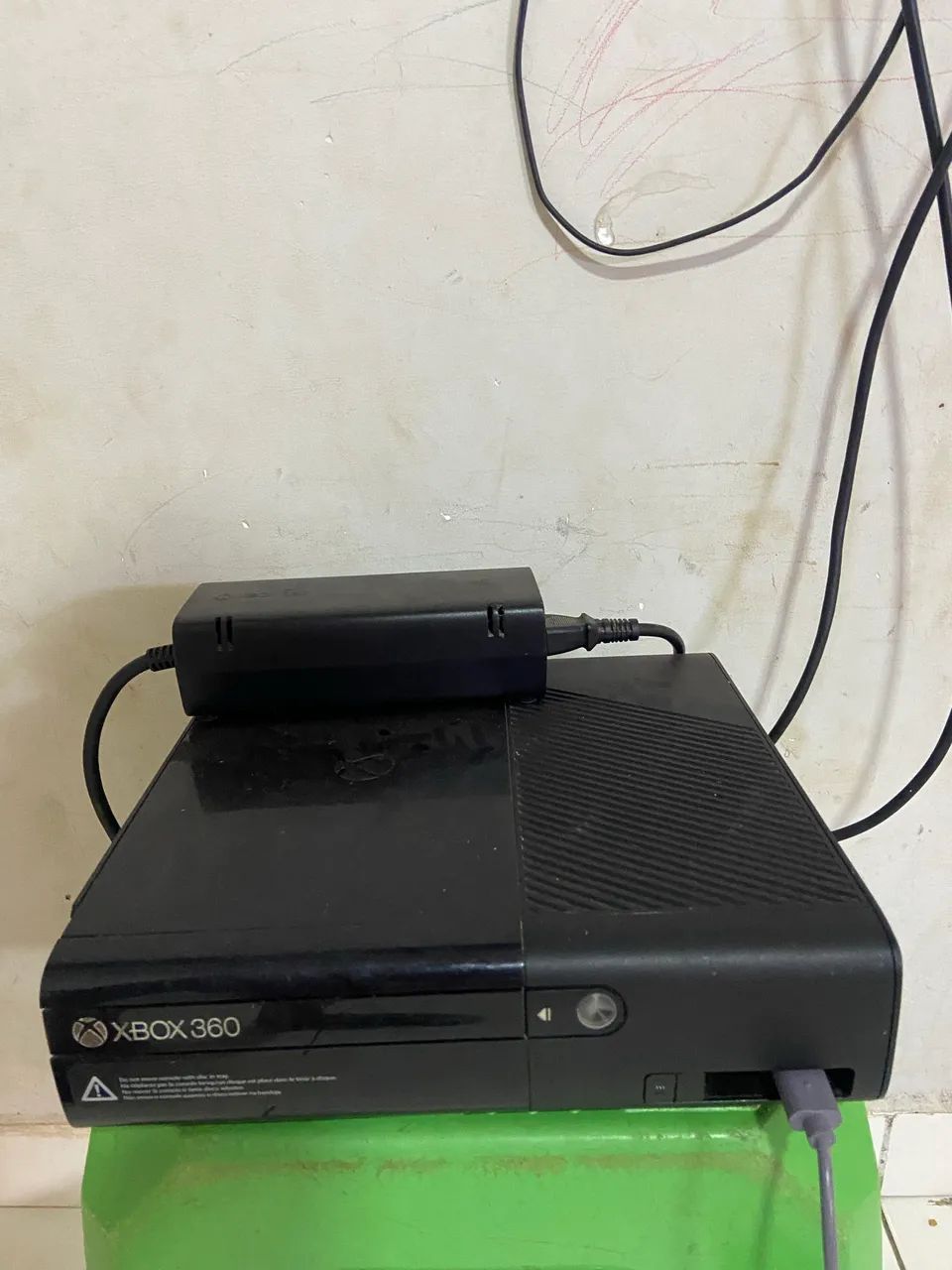 Xbox 360 E Desbloqueado + 19 Jogos - Foto 2