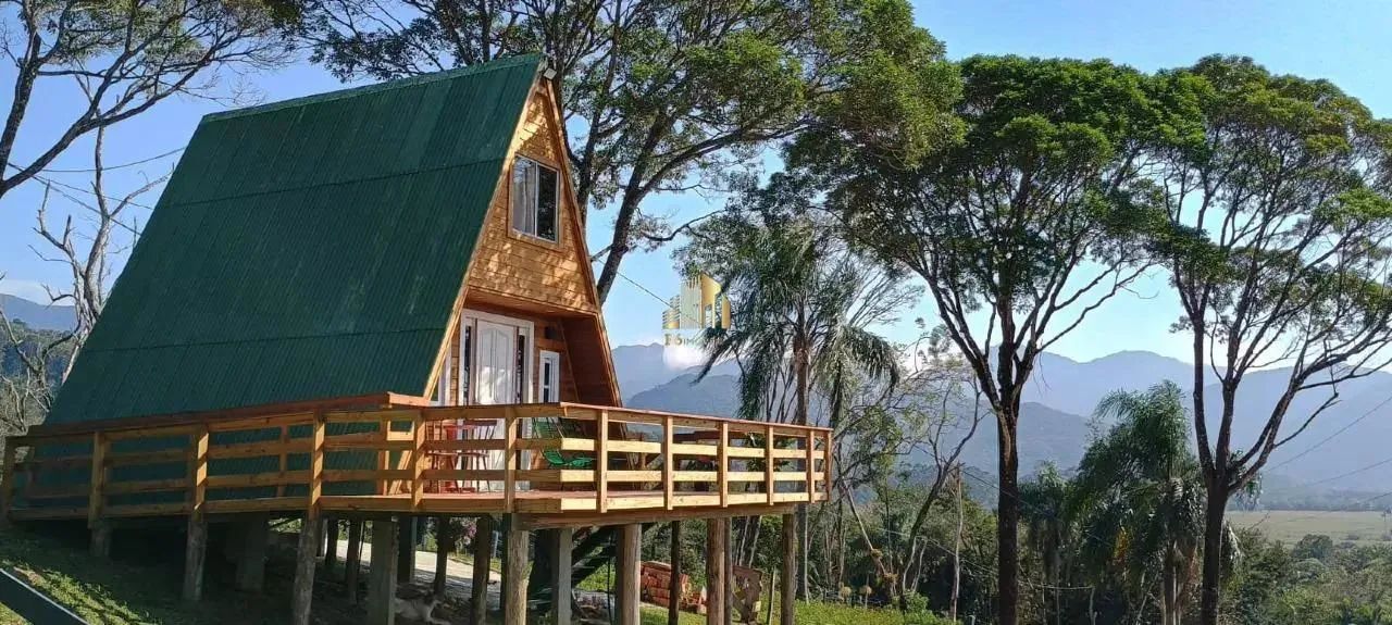 Sítio à venda, no Bairro Passagem do Massiambú, Palhoça-SC
