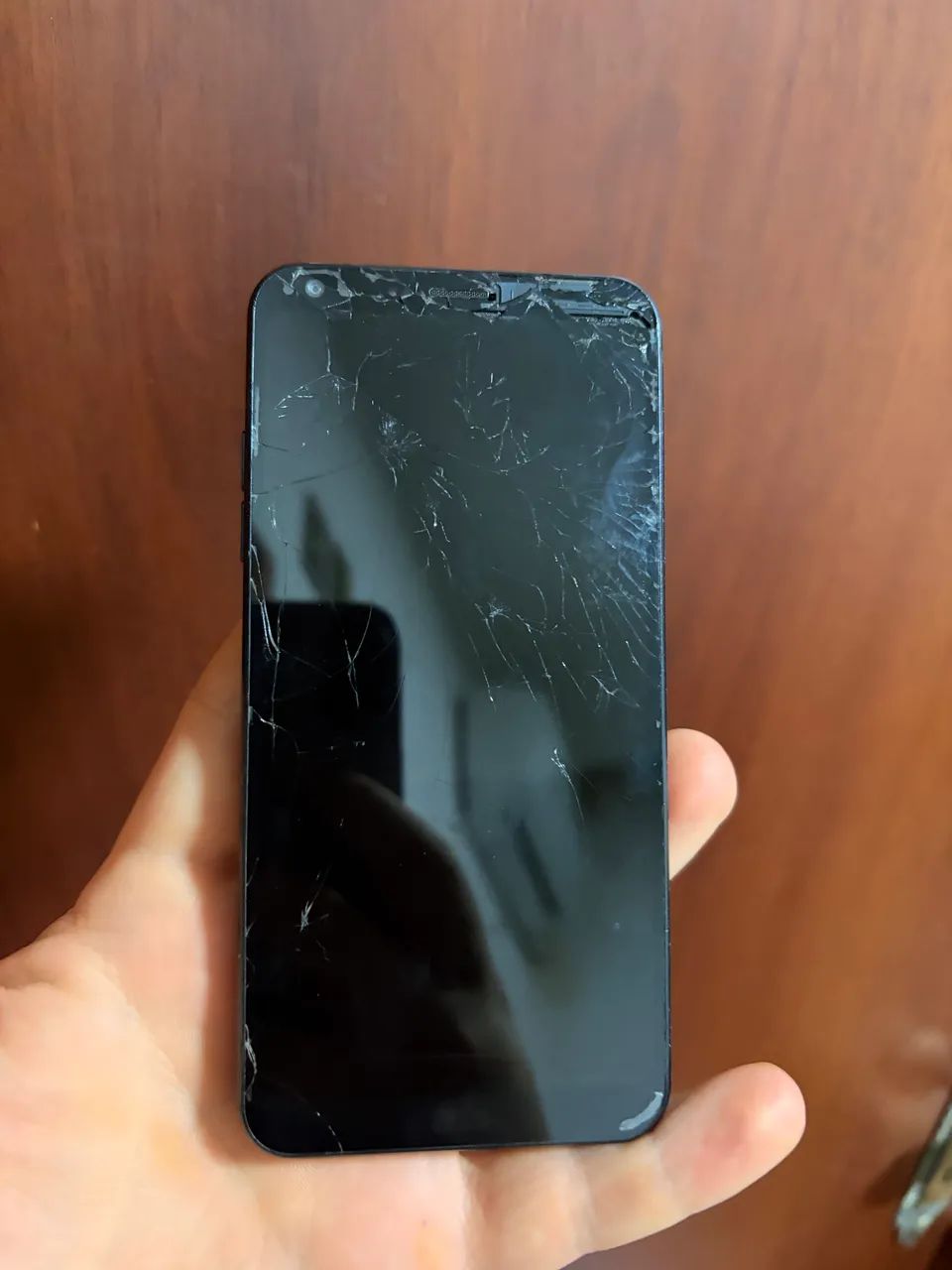 Celular LG Q6 - Foto 2