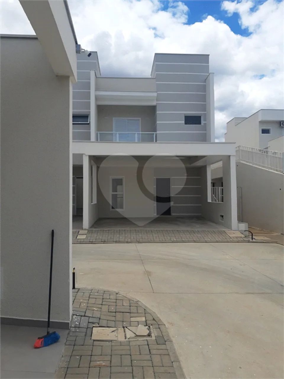 Casa em condomínio Zona Oeste